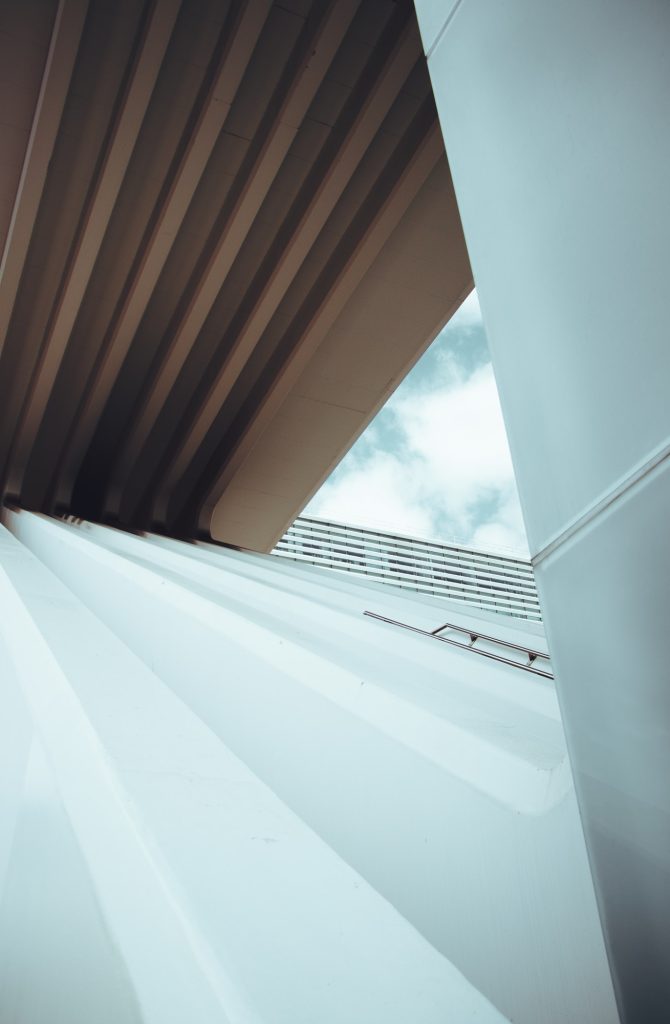 bright-and-airy-pattern-modern-architecture-futuristic-lines-